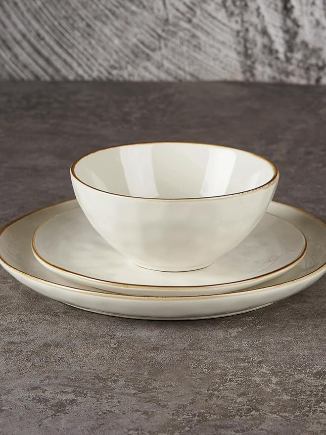 Famiware Dinnerware Sets for 8, Ocean Round 24-Piece Kitchen Plates and Bowls Sets, Microwave and Dishwasher Safe, Scratch Resistant, Vanilla White