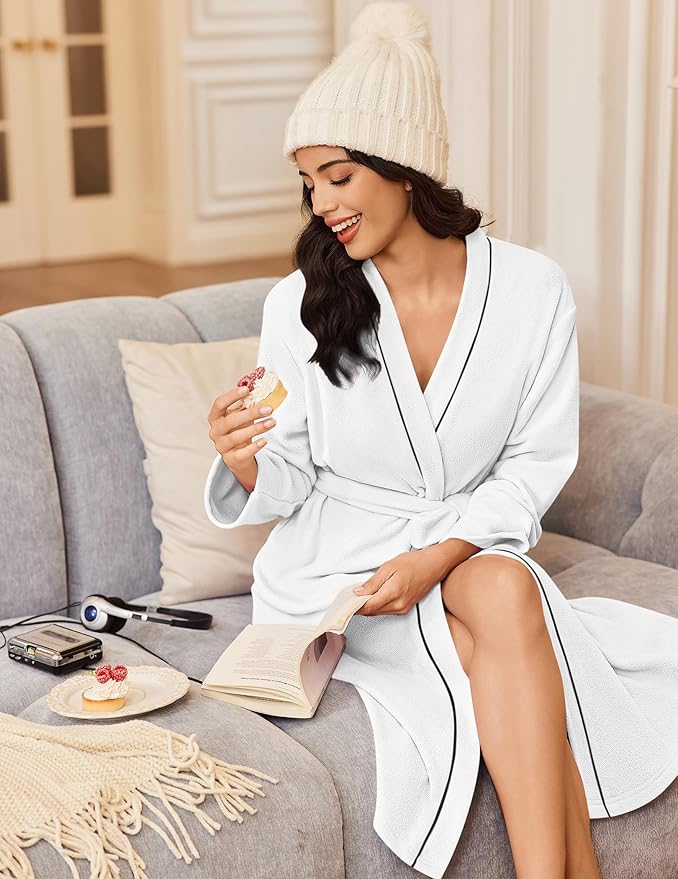 Ekouaer Robes for Women Long Sleeves Bathrobe V Neck Cozy Housecoat Lightweight Fleece Robe with Pockets S-XXL