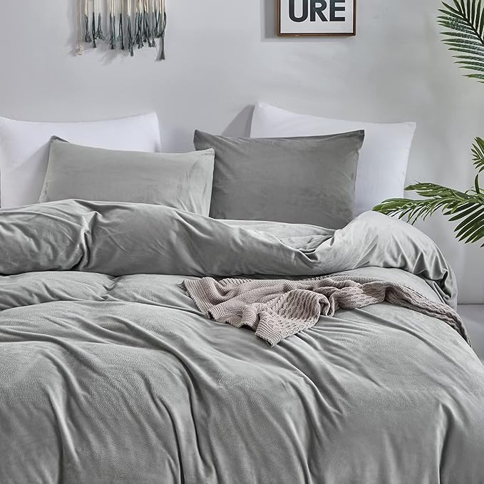 Luxlovery Grey Velvet Comforter Set King Plush Fluffy Dark Grey Bedding Comforter Set Men Women Gray Flannel Winter Thick King Velvet Blanket Quilt Men Women