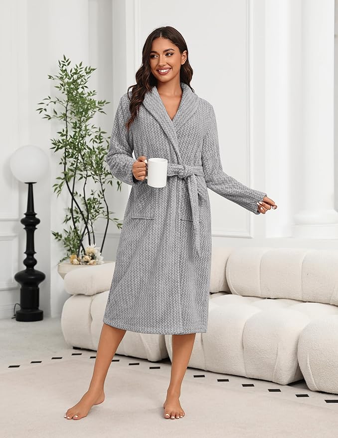 Ekouaer Women's Robe Plush Soft Long Bathrobe Cozy Warm Shawl Collar Spa Robe with Pockets