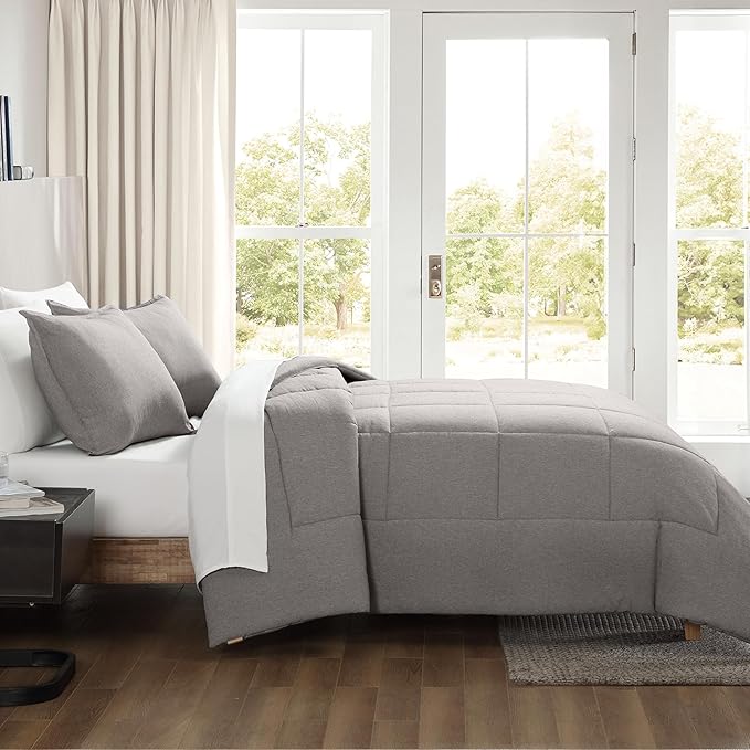 UGG Leonora Comforter Set with 2 Pillow Shams Lightweight Down Alternative Blanket Reversible Cozy Warm All Season Washable and Hypoallergenic Bedding Set, King, Light Grey