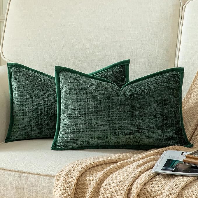 Yaertun Pack of 2 Chenille Textured Decorative Throw Pillow Covers Accent Solid Cushion Cover Soft Cozy Pillow Case with Velvet Back for Couch Sofa Bed Living Room 16x24 Inch Green