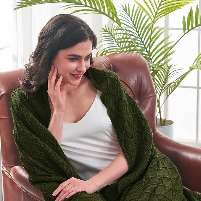 inhand Knitted Throw Blankets for Couch and Bed, Soft Cozy Knit Blanket with Tassel, Dark Green Lightweight Decorative Blankets and Throws, Farmhouse Warm Woven Blanket for Men and Women, 50"x60"