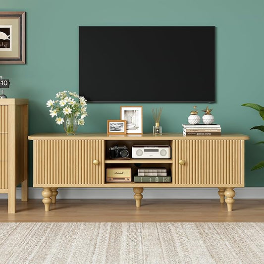 Mid-Century Modern Fluted TV Stand, Solid Wood Home Entertainment Center with Storage Cabinets and Shelves, Retro Media Console Table, for Living Room, Nature