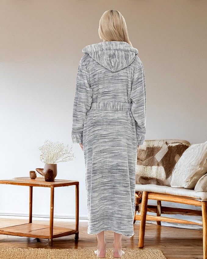 Alexander Del Rossa Womens Robe, Long Plush Bathrobe with Hood, Hooded Robes for Women Plus Size Bath Robe