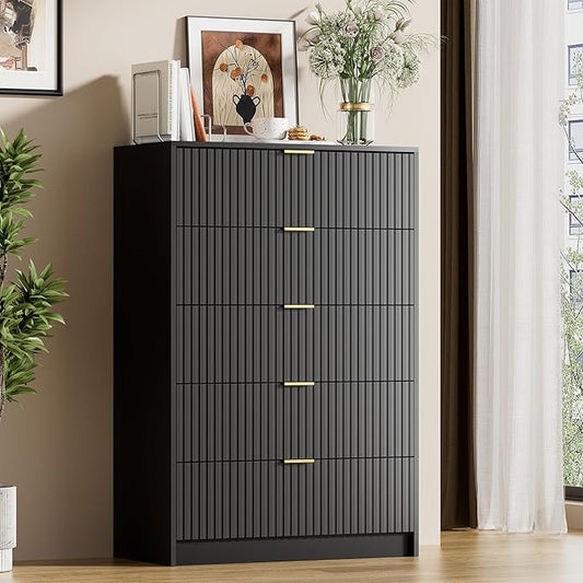 Black Dresser for Bedroom, Modern Dresser with 5 Drawers and Smooth Slides, Wide Chest of Drawers with Golden Handles for Bedroom, Living Room, Closet, 15.7" D x 31.5" W x 47.2" H