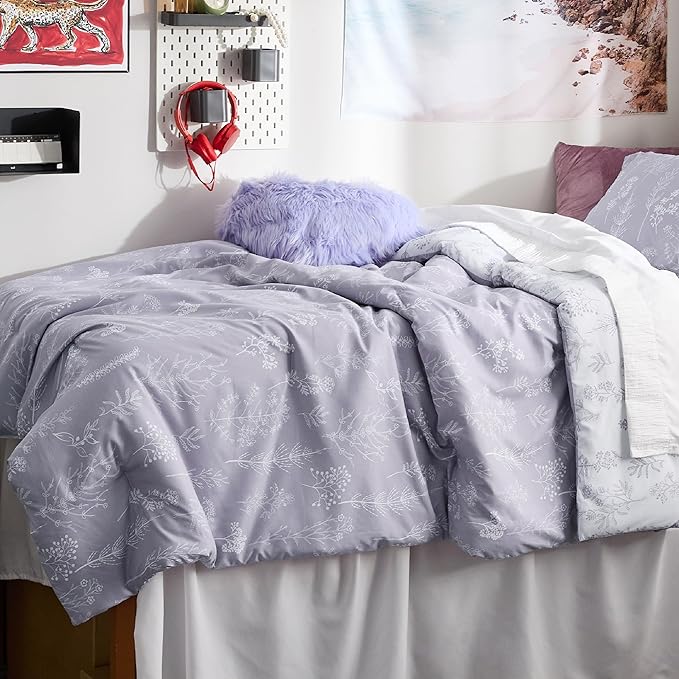 Bedsure Twin/Twin XL Comforter Set - Lavender Comforter, Cute Floral Bedding Comforter Sets, Gifts for Woman, 2 Pieces, 1 Soft Reversible Botanical Flowers Comforter and 1 Pillow Sham