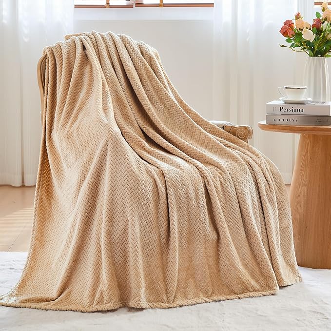 NEWCOSPLAY Super Soft Throw Blanket Brown Premium Silky Flannel Fleece Leaves Pattern Lightweight Bed Blanket All Season Use (Brown, Throw(50"x60"))