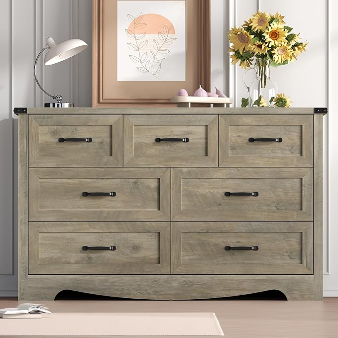 7-Drawer Dresser for Bedroom – 47" Wide Modern Wooden Chest with Natural Wood Texture, TV Stand & Storage, Metal Corner Brackets, Wood Drawer Organizer for Living Room, Hallway