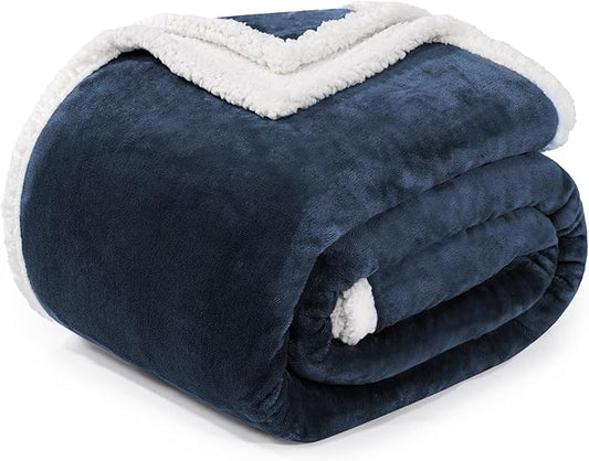 BEAUTEX Sherpa Fleece Throw Blanket Twin Size for Couch - Thick and Warm Blanket for Winter, Fluffy Flannel Plush Twin Blanket, Fuzzy Blue Cuddle Blankets for Couch Bed Sofa (60" x 80", NavyBlue)