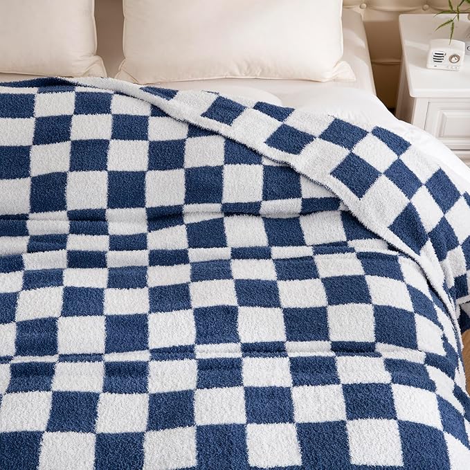 YIRUIO Throw Blanket Checkered Chessboard Fluffy Fuzzy Warmer Comfort Reversible Super Soft Cozy for Home Decor Bed Couch Sofa Living Room (Bluey, 60''x80'')