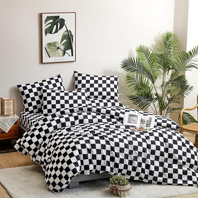 CLOTHKNOW California King Comforter Set Black Grid 3Pcs Bedding Comforter Sets Checker Comforter Black and White Comforter Sets Cal King