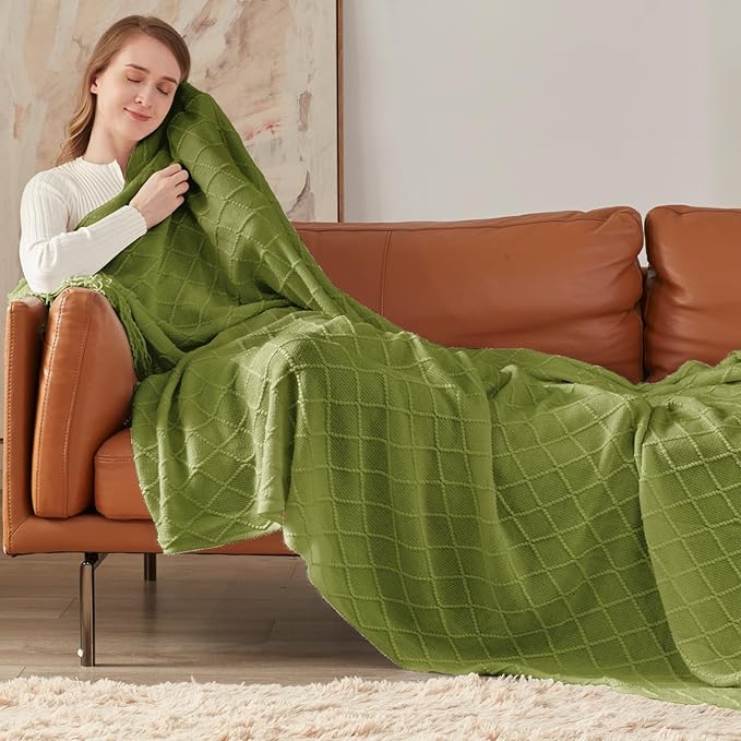 inhand Knitted Throw Blanket for Couch and Bed, Soft Living Room Home Decor Knitted Blanket with Tassel, Outdoor Lightweight Breathable Summer Blanket, Farmhouse Warm Woven Decorative, 50"x60"