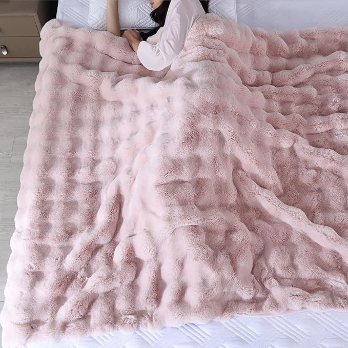 Fluffy Pink Fuzzy Throw Blankets for Sofa Bedroom Living Room Faux Fur Rabbit 60x80 Decorative Cozy Throw Blanket for Couch Apartment Decor 860 GSM