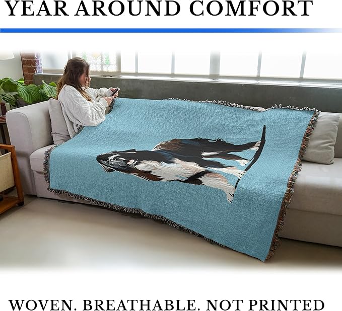 Pure Country Weavers Newfoundland Dog Woven Blanket - Gift Cotton Tapestry Throw - Made in The USA - 72" x 54"