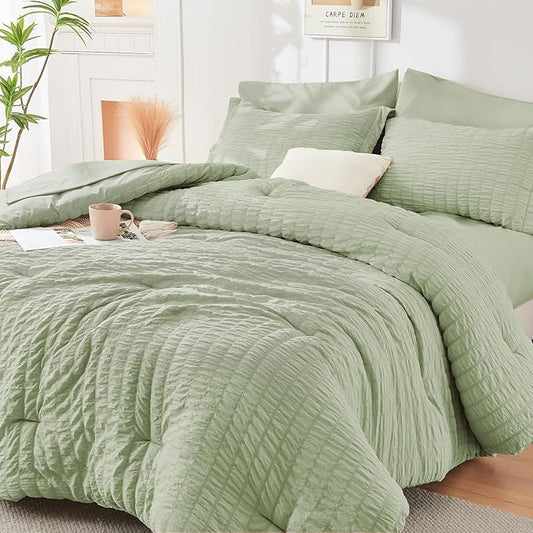 HYMOKEGE Light Green Queen Comforter Set Seersucker 7 Pieces, All Season Luxury Bed in a Bag for Bedroom, Bedding Set with Comforters, Sheets, Pillowcases & Shams