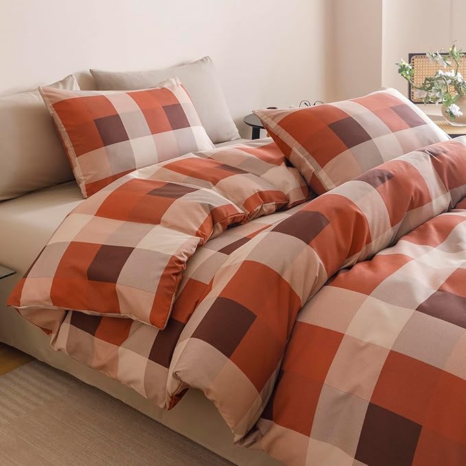 CLOTHKNOW Plaid Queen Comforter Set 3Pcs Gingham Buffalo Bedding Comforter Sets Rust Brown Khaki Geometric Comforter Queen Sets with 2 x Pillow Cases