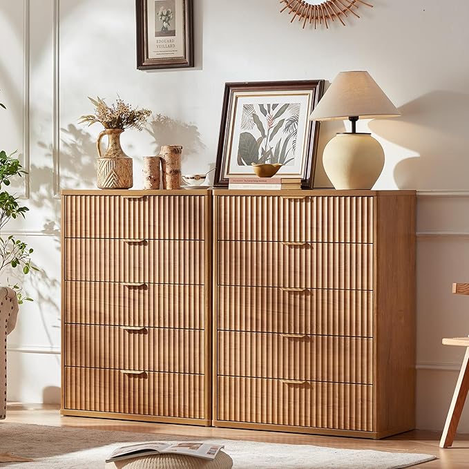 LEYAOYAO Fluted 5 Drawers Dresser for Bedroom, 41" Tall Modern Chest of Drawers with Metal Handle, Curved Profile Design,Brown Wood Drawer Organizer for Bedroom, Living Room, Hallway, Entryway