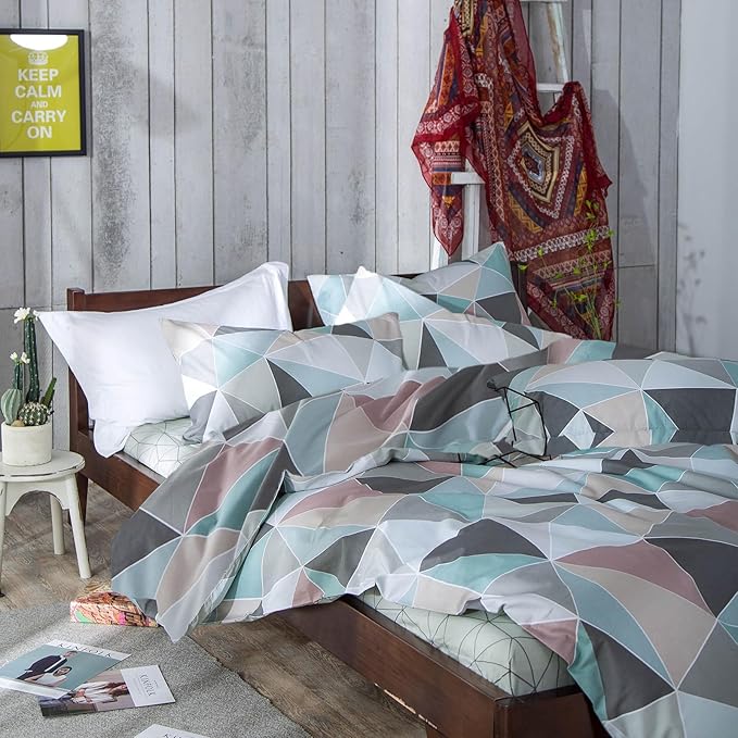 mixinni Boho Queen Colorful Triangle Pattern Comforter Set Queen Size Bed Fluffy Geometric Pattern Comforter for Boys Women and Men, 1 Geometric Comforter and 2 Pillow Shams, All Season-Queen Size