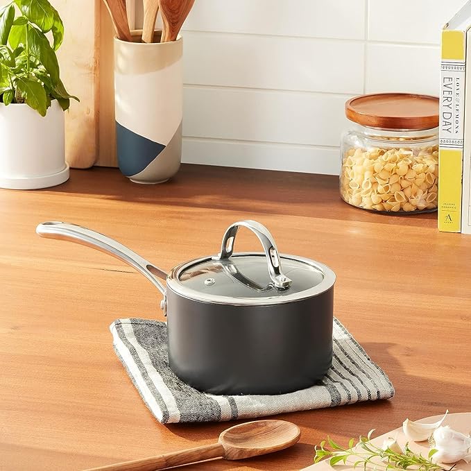 Cooks Standard 1-Quart Saucepan Hard Anodized Nonstick with Glass Lid, Cooking Sauce pot Milk Pan, Black