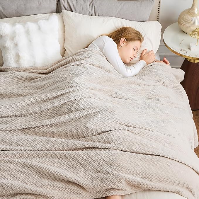 NEWCOSPLAY Super Soft Queen Blanket Linen Premium Silky Flannel Fleece Leaves Pattern Lightweight Bed Blanket All Season Use (Linen, Queen(90"x90"))