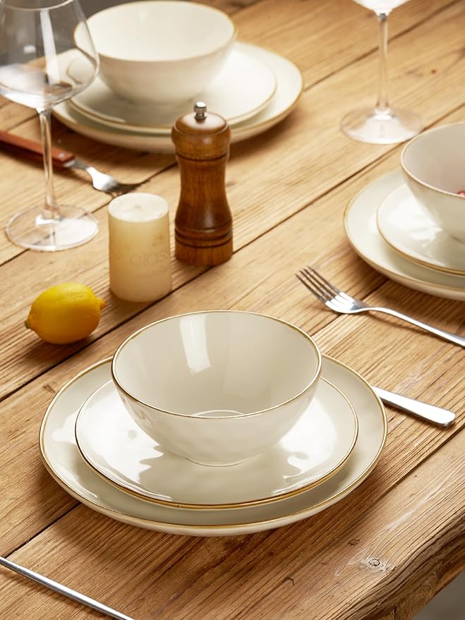 Famiware Dinnerware Sets for 8, Ocean Round 24-Piece Kitchen Plates and Bowls Sets, Microwave and Dishwasher Safe, Scratch Resistant, Vanilla White