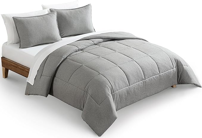 UGG Leonora Comforter Set with 2 Pillow Shams Lightweight Down Alternative Blanket Reversible Cozy Warm All Season Washable and Hypoallergenic Bedding Set, Full/Queen, Light Grey