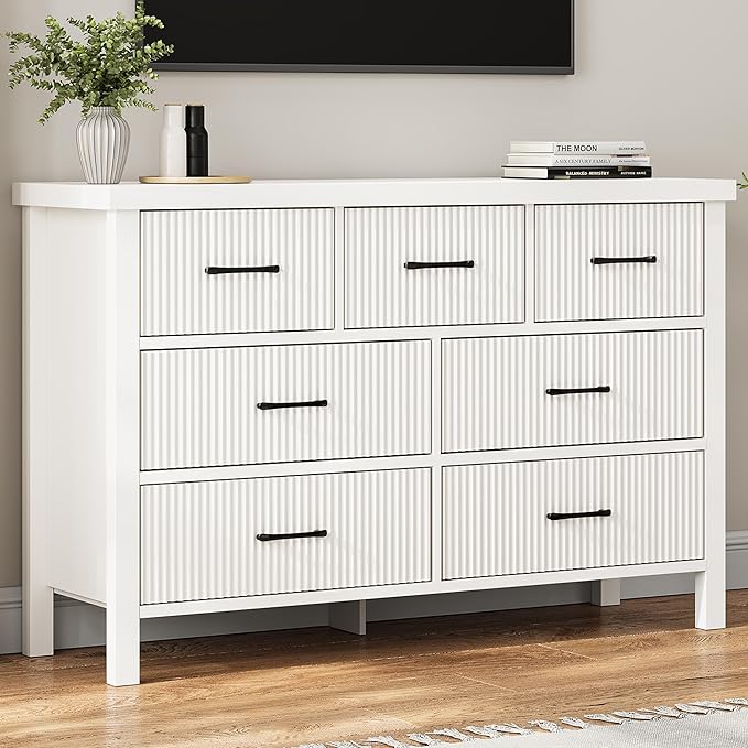 Fluted 7 Drawers Dresser for Bedroom, Modern Chest of Drawers with Metal Handle, Wood Dresser TV Stand, Wooden Closet Clothes Storage Organizer for Living Room, Hallway (White)