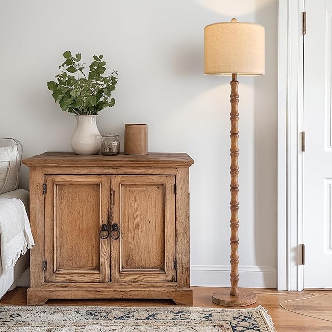 BOBOMOMO 62" Rustic Floor Lamp for Living Room, Retro Farmhouse Floor Lamp Rotary Switch, Resin Standing Lamp for Living Room, Corner, Dining Room, Bedroom, House