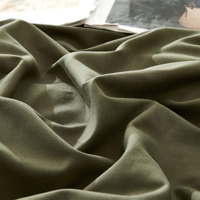 CLOTHKNOW California King Olive Green Comforter Set 3Pcs Dark Green Bedding Comforter Sets Light Green Comforter Green Comforter Sets Cal King