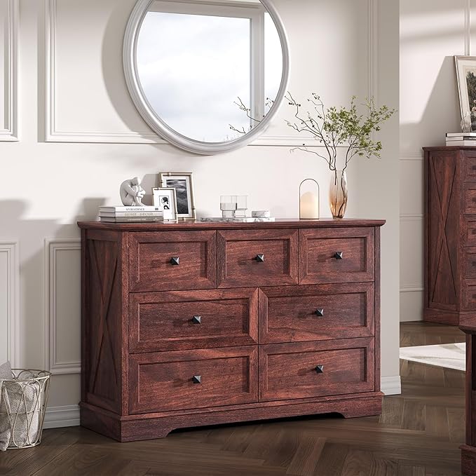 Farmhouse 7 Drawers Dresser for Bedroom with Charging Station, Rustic 7 Chest of Drawers, Wood Dressers for Closet, Modern Storage Organizer Cabinet for Living Room,Hallway & Entryway, Cherry Red