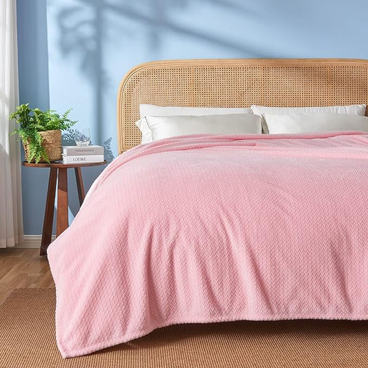 NEWCOSPLAY Super Soft Queen Blanket Pink Premium Silky Flannel Fleece Leaves Pattern Lightweight Bed Blanket All Season Use (Pink, Queen(90"x90"))