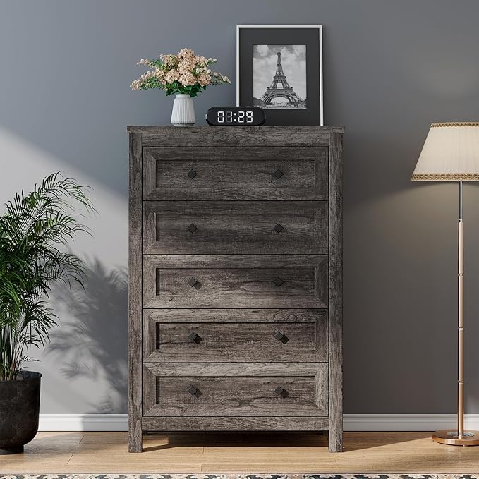 Farmhouse 5 Drawers Dresser, Wood Rustic Chest of Drawers for Bedroom, Tall Dressers Organizer with Metal Handles, 5 Drawers Chest for Living Room, Hallway, Entryway, Grey