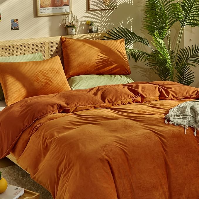 CLOTHKNOW Burnt Orange Fluffy Full Size Comforter Sets Rust Velvet Bedding Comforter Sets Soft Caramel Orange Comforter with 2 Pillow Cases
