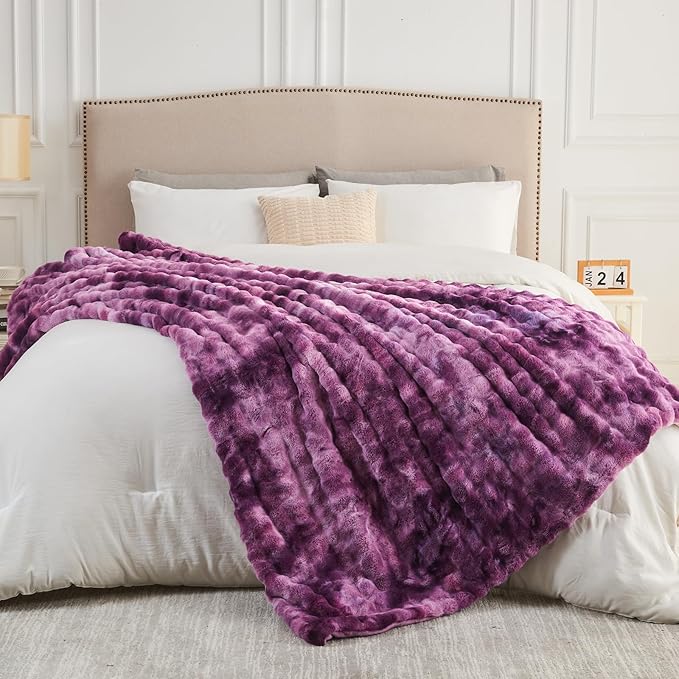 NEWCOSPLAY Faux Fur Twin Blanket Tie-dye Violet Purple Luxury Fluffy Thick Warm Bubble Blanket for Couch Sofa Bed 700GSM (Tie-dye Violet Purple, Twin(60"x80"))