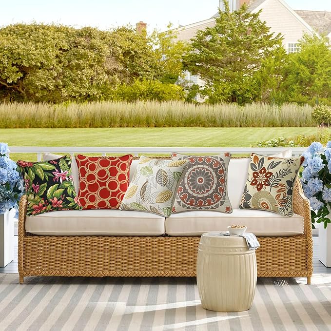 Outdoor Decorative Pillows Pack of 4, 16" x 16" Outdoor Pillow Set for Couch Bed Throw Patio Sofa, Circle Red