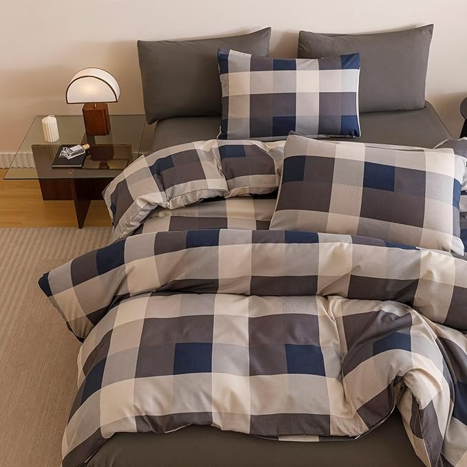 Luxlovery Checkered Navy Comforter Set King Gingham Bedding Set Men's Bedding Grid Bedding Set Fluffy Soft Cottagecore Khaki and Blue Blanket Quilts with 2 Pillowcases King Bed