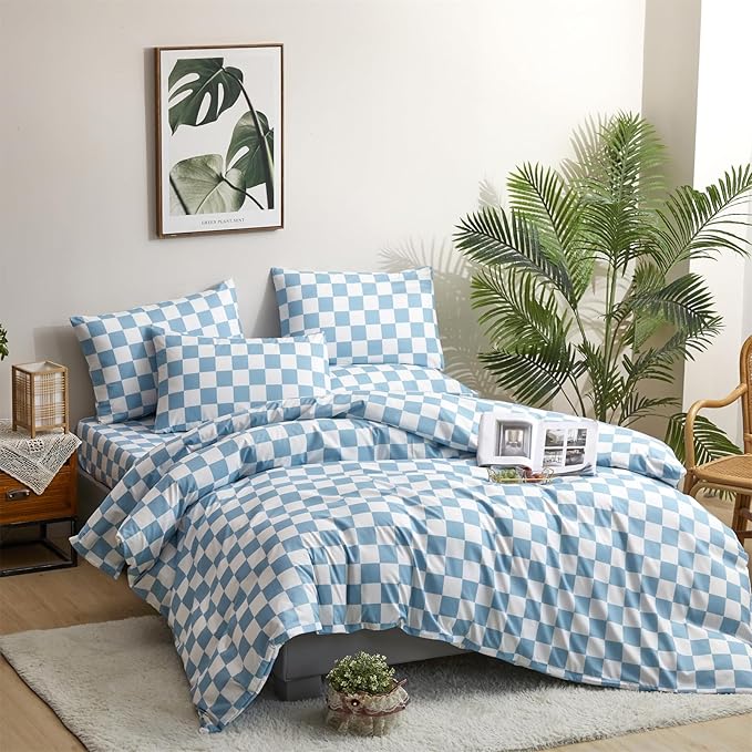 CLOTHKNOW Blue Plaid King Size Comforter Set Grid Bedding Comforter Sets Checkerboard Comforter King Lake Blue Comforter with 2 x Pillow Cases