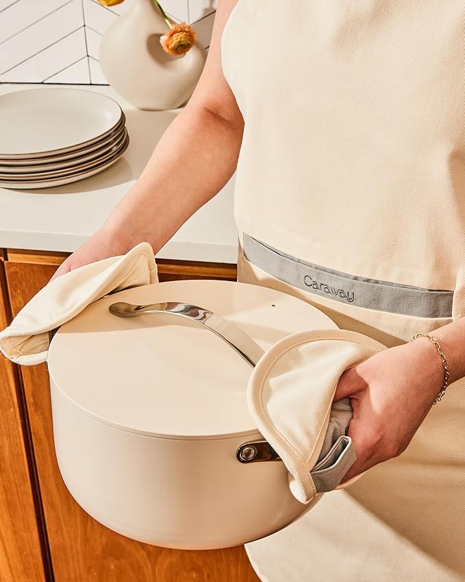 Caraway Nonstick Ceramic Dutch Oven Pot with Lid (6.5 qt, 10.5") - Non Toxic, PTFE & PFOA Free - Oven Safe & Compatible with All Stovetops (Gas, Electric & Induction) - White