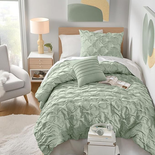 Comfort Spaces Twin/Twin XL Comforter Set for College Ogee Ruched Crinkle Texture Breathable Comforter Set Twin Dorm All Season Lightweight Bedding Set Shabby Chic Décor Pilow Green 3 Piece