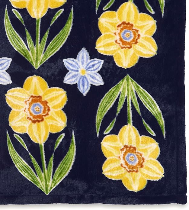 Vera Bradley Women's Fleece Plush Throw Blanket