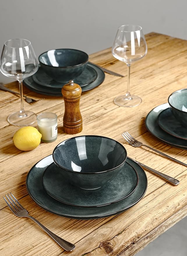 Famiware Ocean Round Plates and Bowls Set, 18 Pieces Dinnerware Sets, Dishes Set for 6, Reactive Glaze, Microwave and Dishwasher Safe, Scratch Resistant, Deep Forest