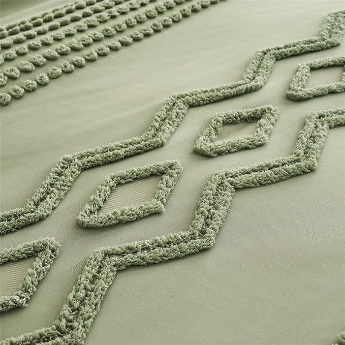 Sage Green Tufted Comforter Set King Size 7 Piece Bed in a Bag, Shabby Chic Boho Comforter and Sheet Set, Pom Pom Textured Bed Set, All Season Soft Microfiber Complete Bedding Set(Green,King)