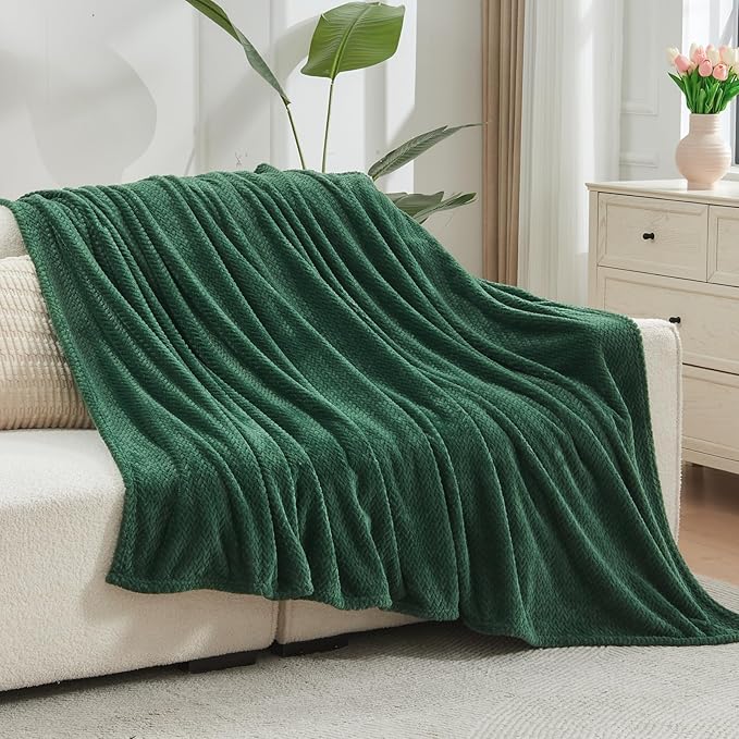 NEWCOSPLAY Super Soft Queen Blanket Dark Green Premium Silky Flannel Fleece Leaves Pattern Lightweight Bed Blanket All Season Use (Dark Green, Queen(90"x90"))