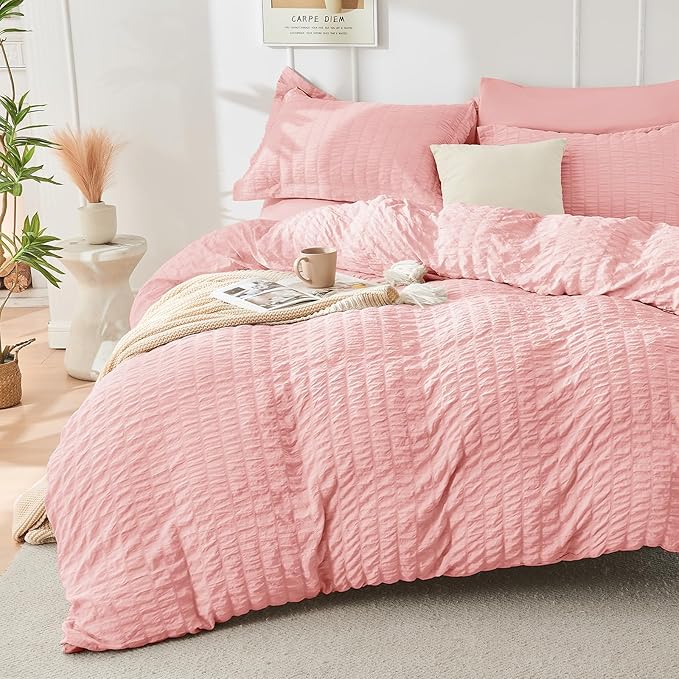 HYMOKEGE Rose Pink Queen Comforter Set Seersucker 7 Pieces, All Season Luxury Bed in a Bag Queen for Bedroom, Bedding Set with Comforter, Sheets, Pillowcases & Shams