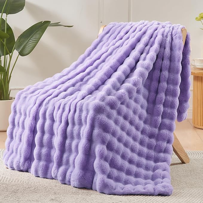 NEWCOSPLAY Faux Fur Throw Blanket Lavender Bubble Blanket Thick Warm Soft for Couch Sofa Bed 550GSM (Lavender, Throw(50"x60"))