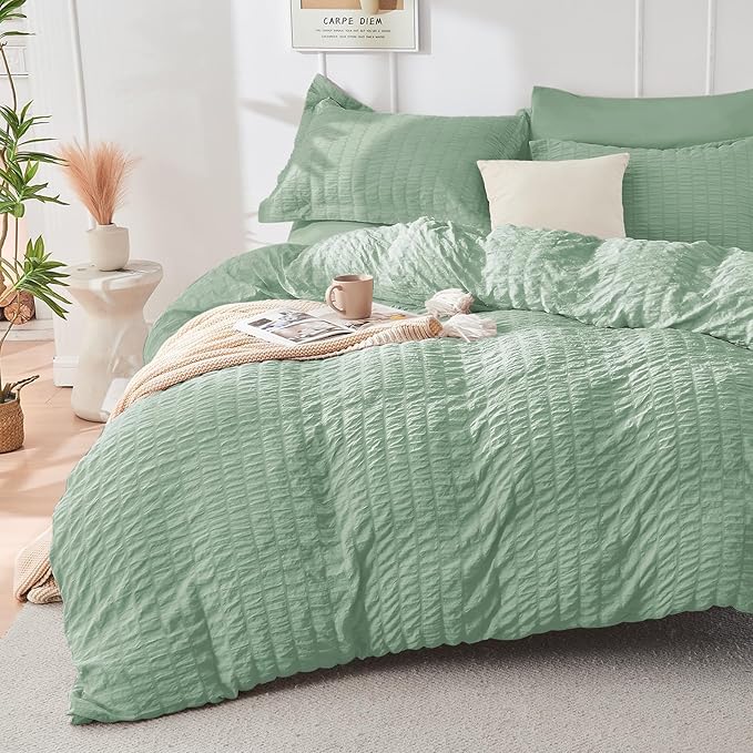 HYMOKEGE Sage Green King Size Comforter Set Seersucker 7 Pieces, All Season Luxury Bed in a Bag for Bedroom, Bedding Set with Comforters, Sheets, Pillowcases & Shams