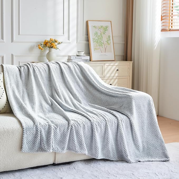 NEWCOSPLAY Super Soft King Blanket Frosty Dark Grey Premium Silky Flannel Fleece Leaves Pattern Lightweight Bed Blanket All Season Use (Frosty Dark Grey, King(90"x110"))