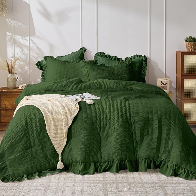 JOLLYVOGUE Dark Green Queen Comforter Set, 3 Pieces Seersucker Comforters Queen Size, Lightweight & Fluffy Bedding Sets Queen for All Season with 1 Ruffle Comforter and 2 Ruffle Pillowshams