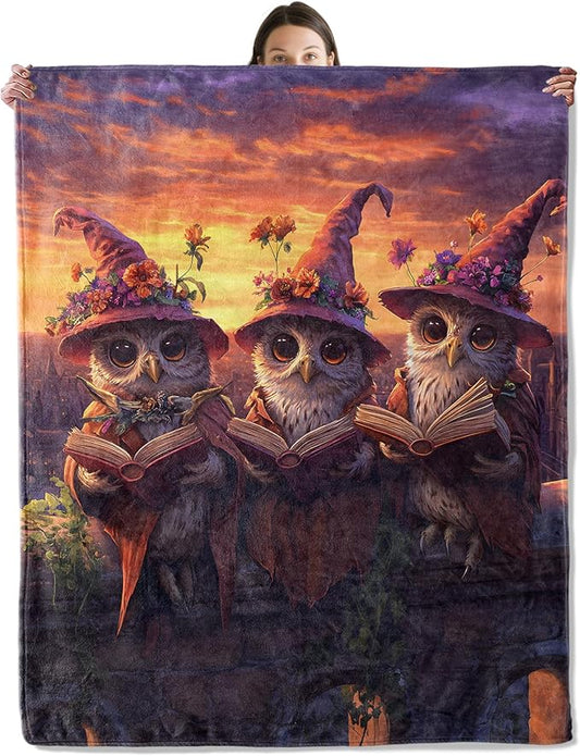 Magical Owl Witches Blanket, Cozy Flannel Owls in Witch Hats Throw Blanket for Couch Outdoor, Plush Soft Lightweight Travel Blankets for Bed Decor and Gifts, for Women Men Adults Kids 50"x60"